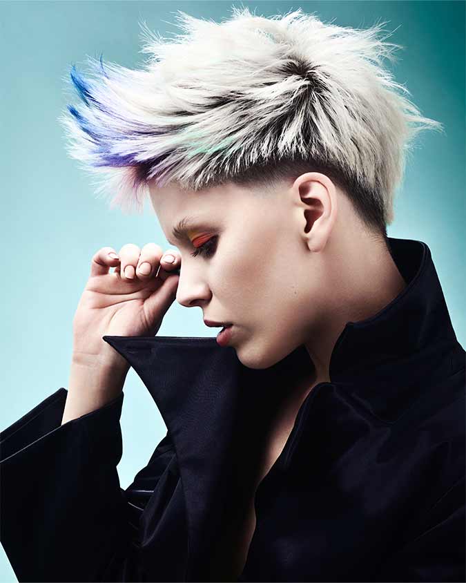 Immagine HAIRFASHION Debra Smart, Jo Lomax D/Debra-Smart-Jo-Lomax-Manga_2026_B243_03.jpg